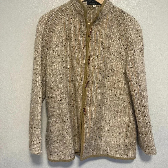 Norm Thompson Wool Beige Jacket with Toggle Bamboo Closure Size Medium Portland - Picture 1 of 8